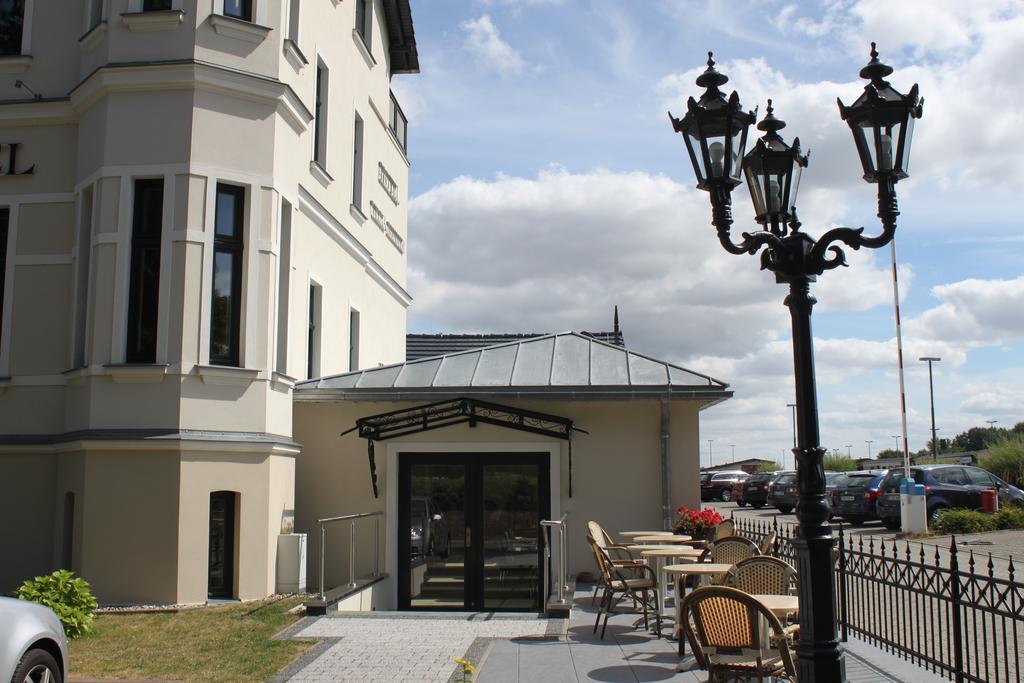 Hotel Villa Sommer 바트 도베란 외부 사진