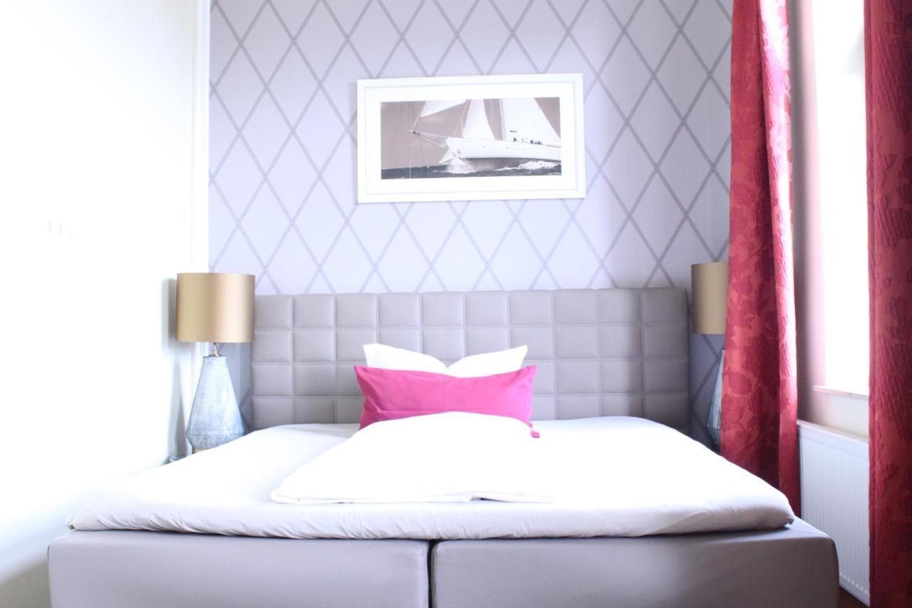 Hotel Villa Sommer 바트 도베란 외부 사진
