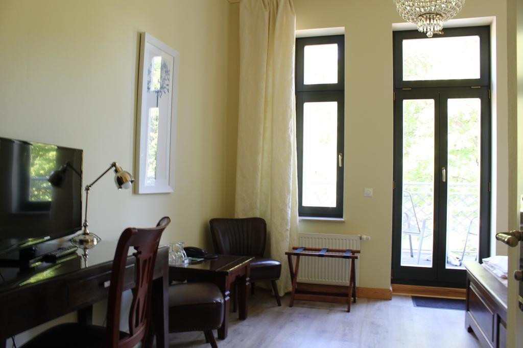 Hotel Villa Sommer 바트 도베란 객실 사진