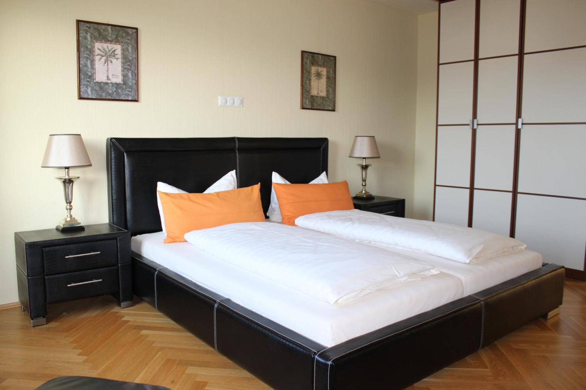 Hotel Villa Sommer 바트 도베란 외부 사진