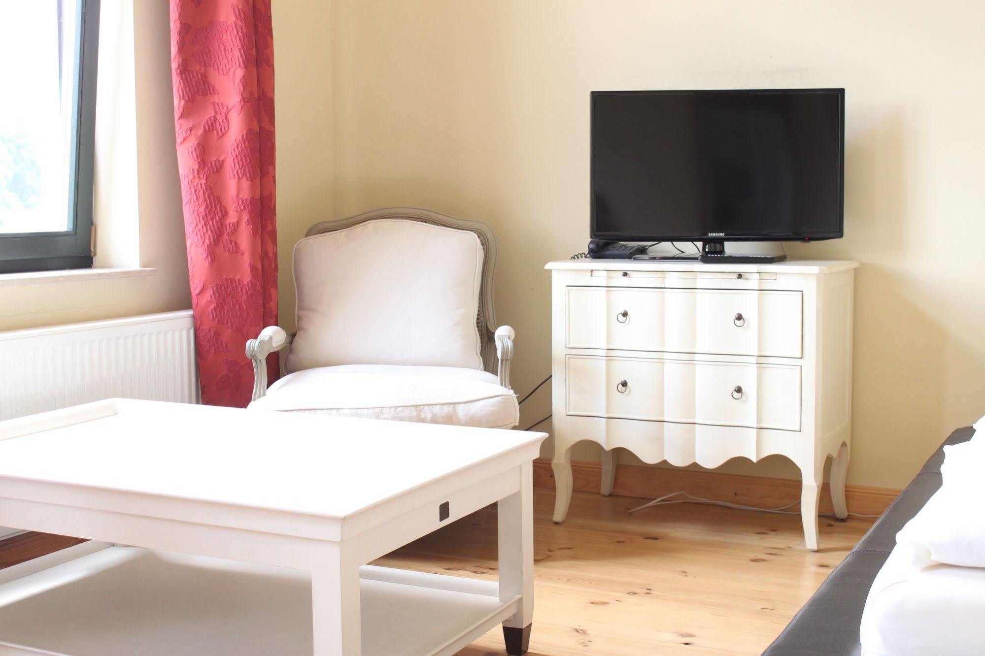 Hotel Villa Sommer 바트 도베란 외부 사진