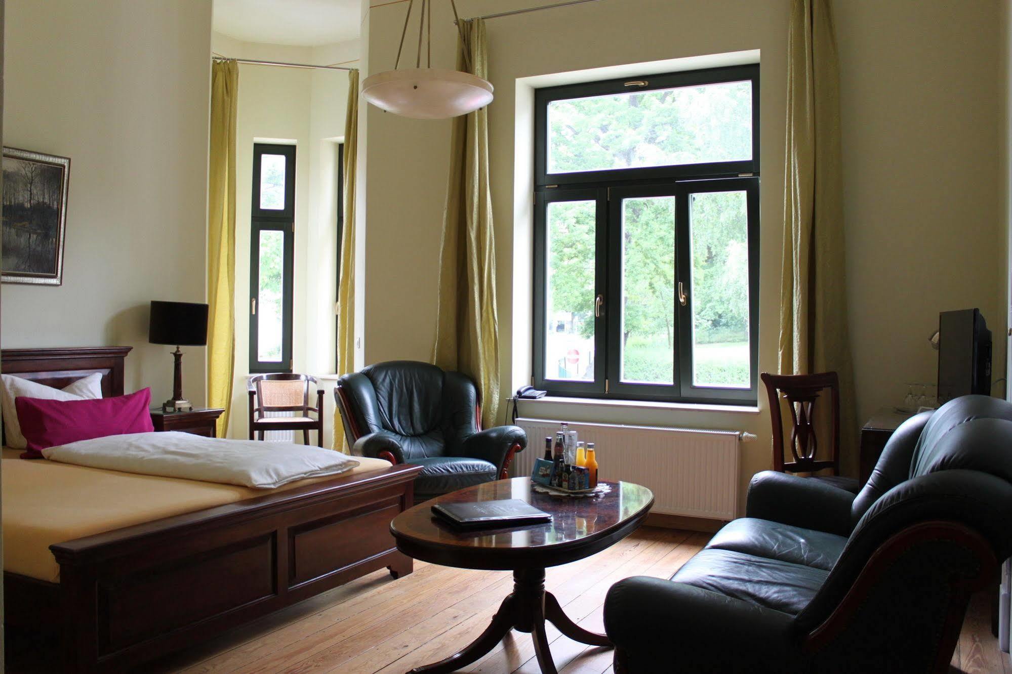 Hotel Villa Sommer 바트 도베란 외부 사진